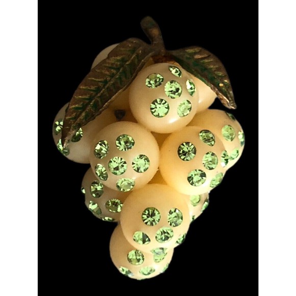 Austria Forbidden Fruit Acrylic Green Crystal Grape Cluster Brooch Pin - Picture 6 of 10